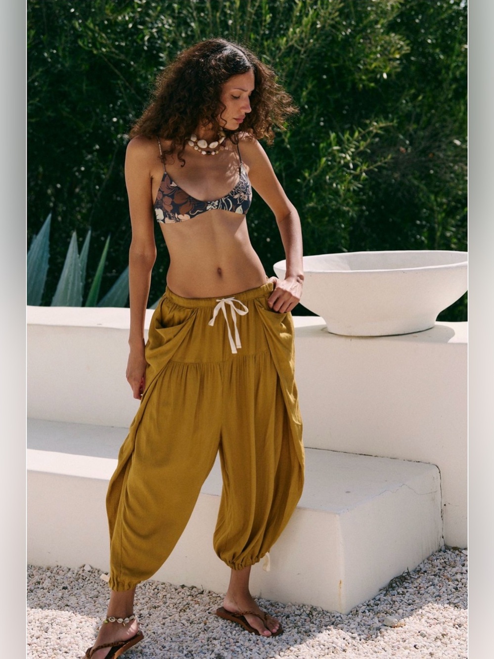 free-est Lulu Harem Pants Gold Mustard Size Small NWT Women’s Size Small